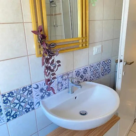 The Italian House In A Pochi Passi Dalla Metro A Apartamento Roma