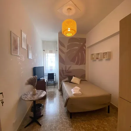 Apartamento The Italian House In A Pochi Passi Dalla Metro A Roma